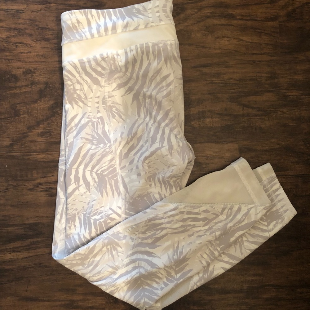 Lululemon Inspire Tight II Size 10